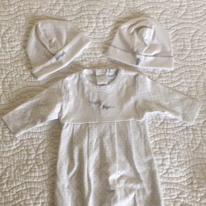 Kissy kissy gown and 2hats